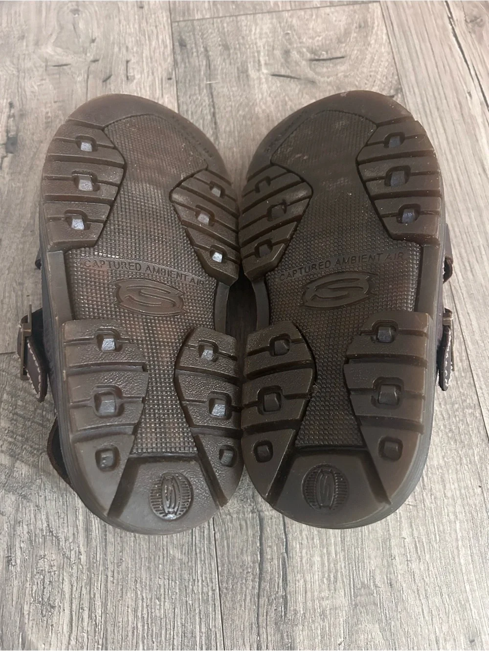 Vintage Y2K Skechers Brown Leather Fisherman Sandals Chunky Size 10